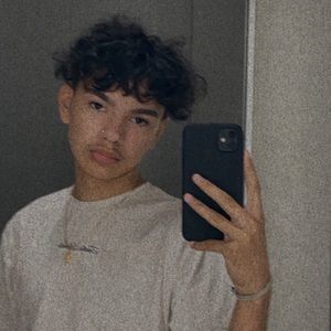 Meet your Posher, Leonel